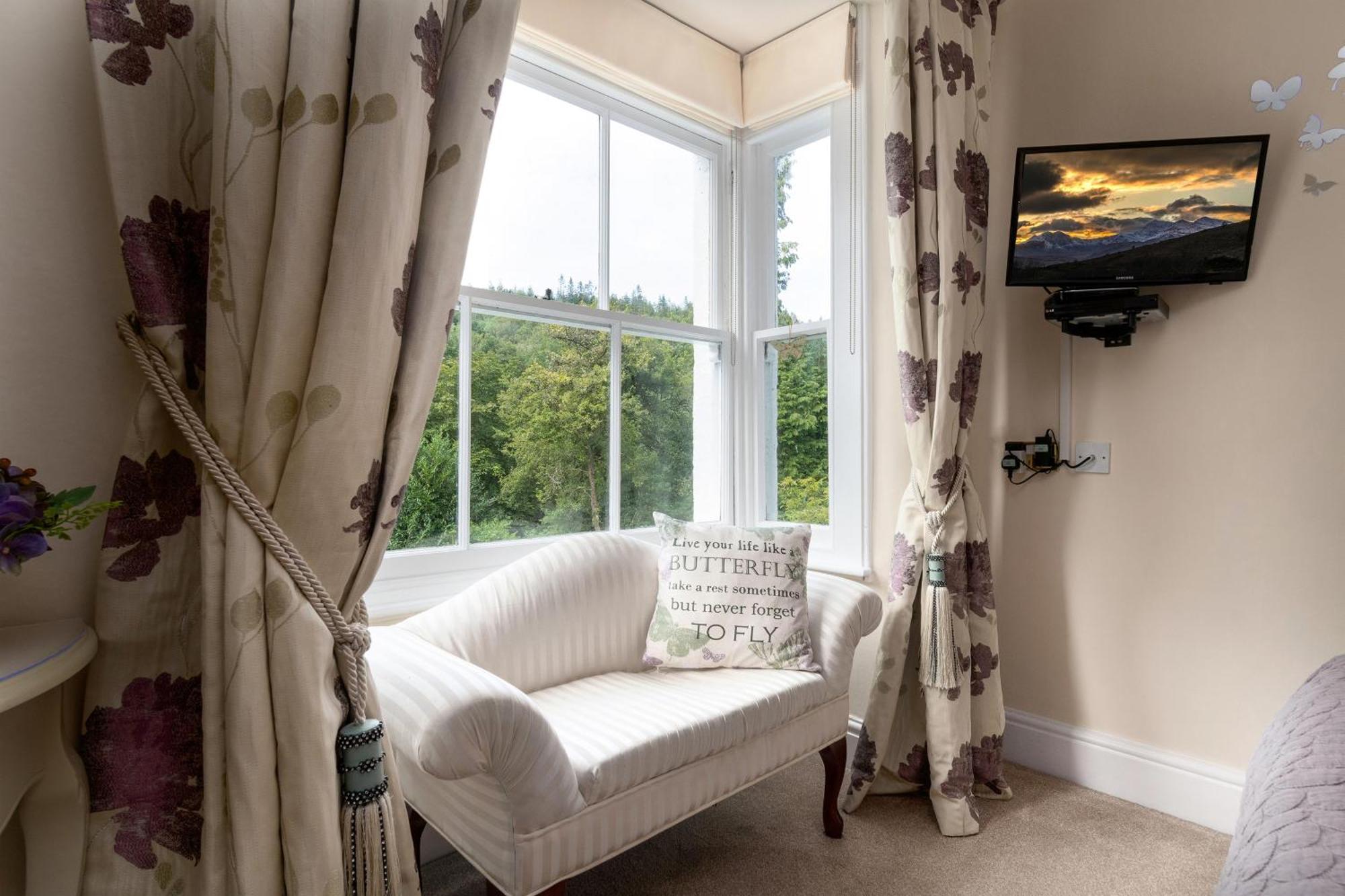 Afon Rhaiadr Country House ドルゲラウ エクステリア 写真